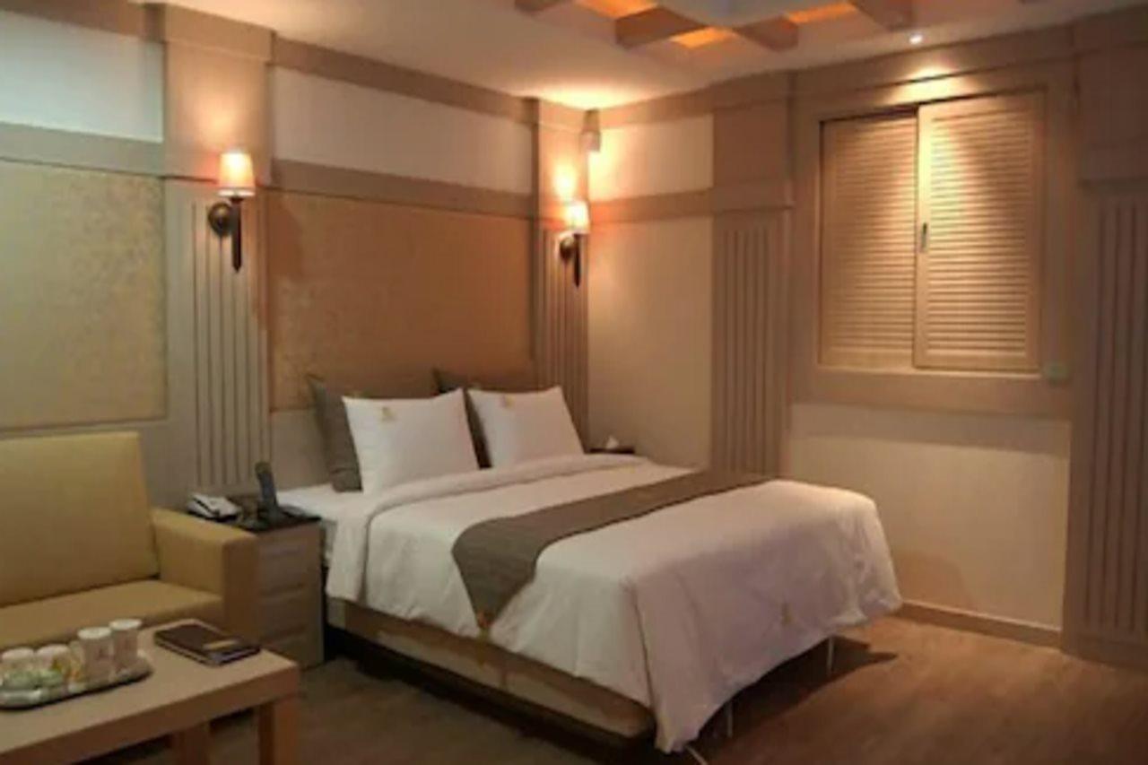 Hotel Valentine Gwangmyeong Esterno foto