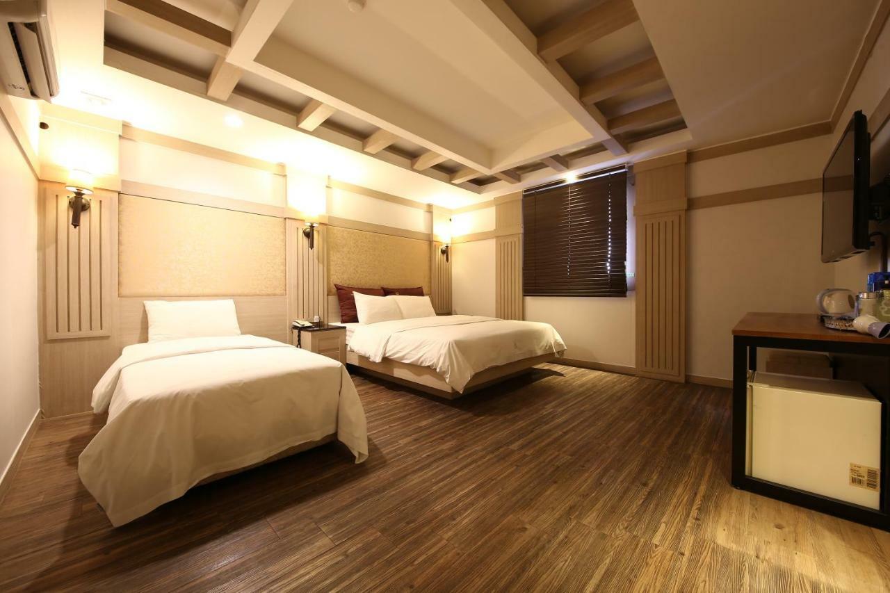 Hotel Valentine Gwangmyeong Esterno foto