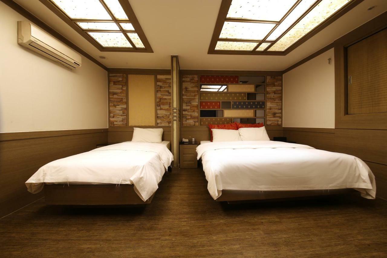 Hotel Valentine Gwangmyeong Esterno foto