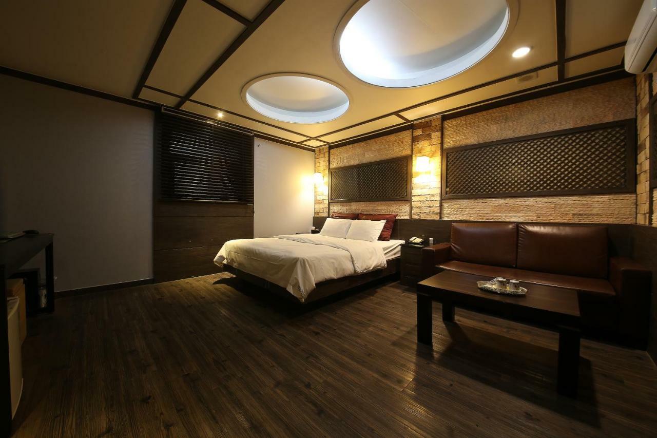 Hotel Valentine Gwangmyeong Esterno foto